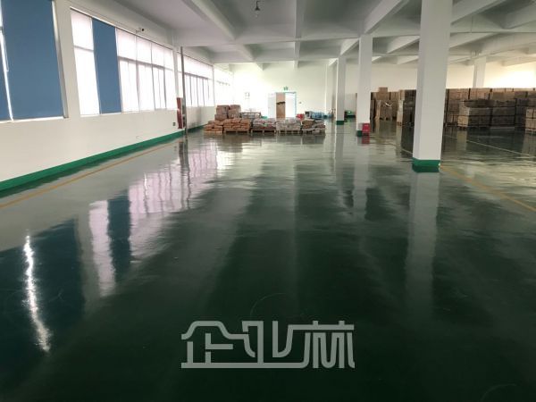 仓库正门图