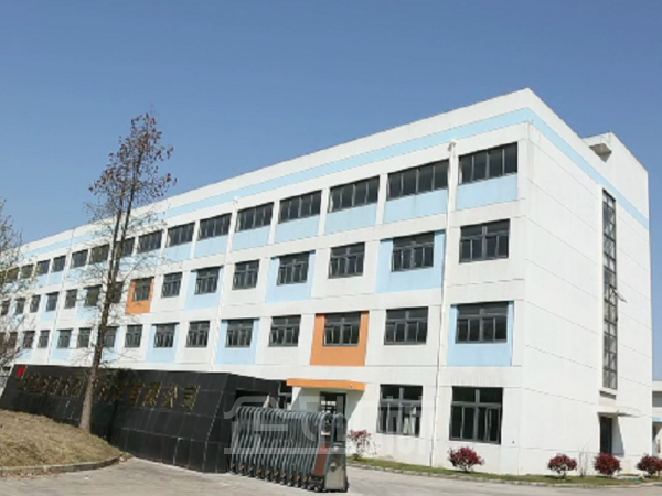 厂房正门图