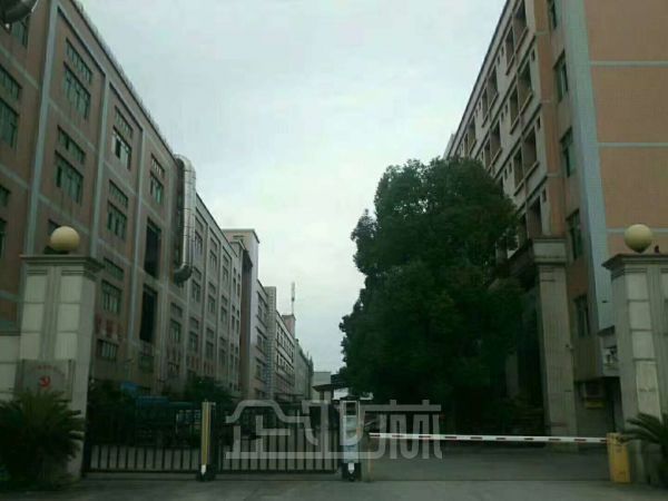 花园式厂房出租+带红本双证消防证件+配电3000KVA+地铁1公里+港口3公里