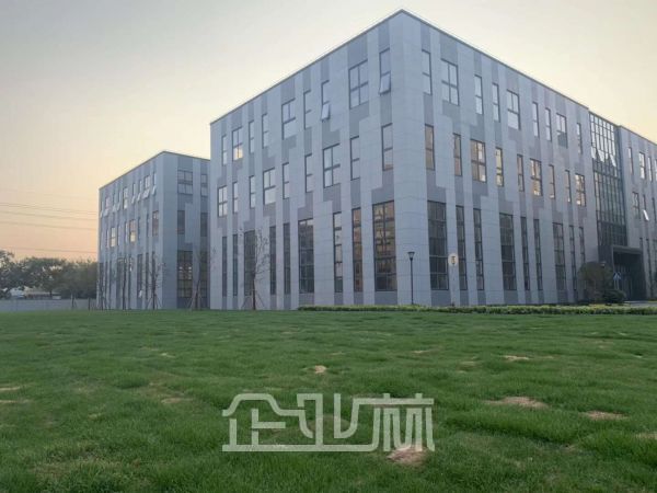 厂房正门图