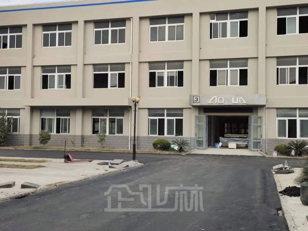 厂房正门图