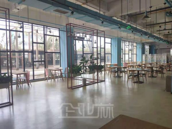 办公正门图