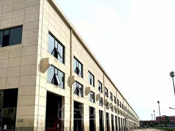 厂房正门图