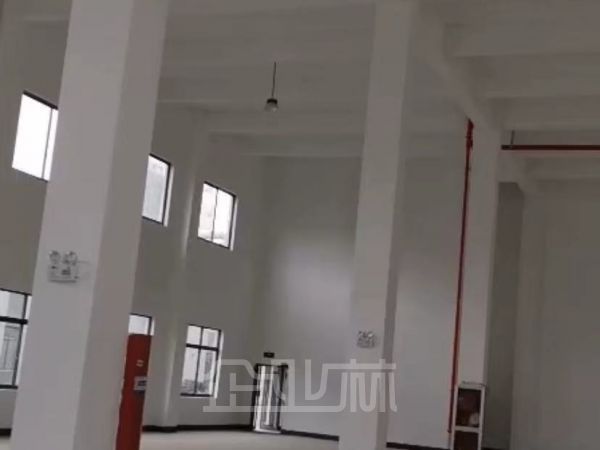 厂房正门图