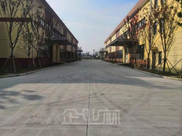 厂房正门图