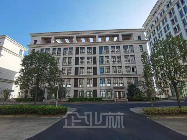 厂房正门图