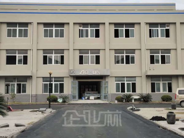 厂房正门图
