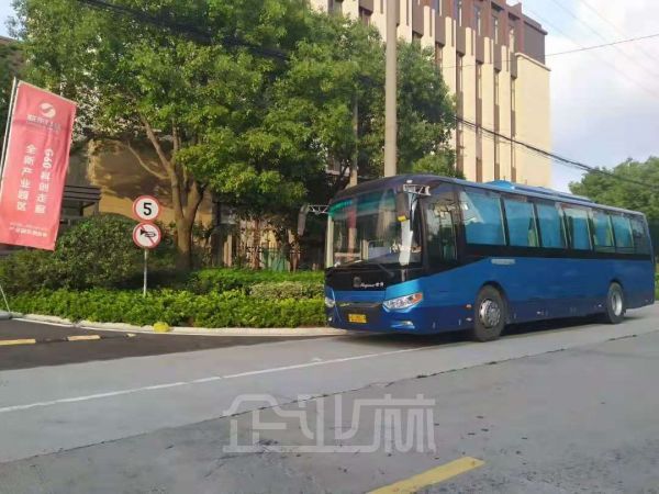厂房正门图