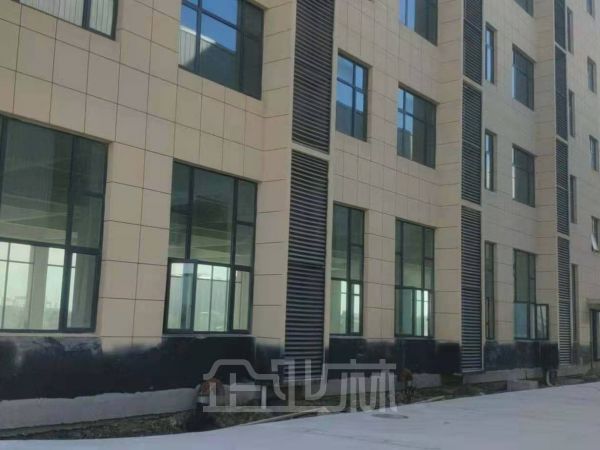 仓库正门图