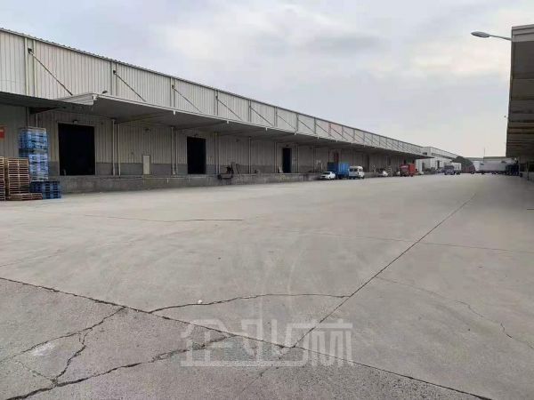 厂房正门图