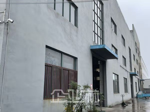 厂房正门图