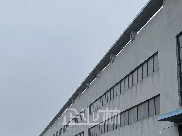厂房正门图