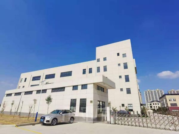 奉贤区金汇104地块全新厂房首次出租  形象好停车位充足  交通便利！！