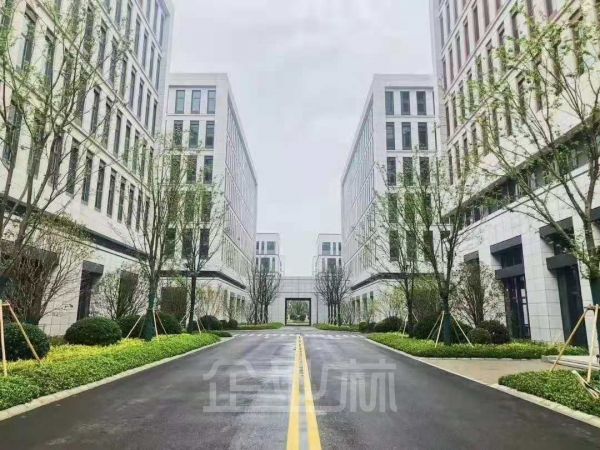 厂房内饰图