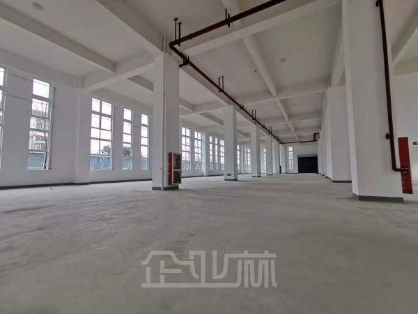厂房正门图