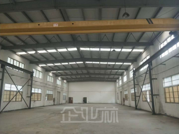小昆山工业区独栋2265平米单层火车头厂房出租