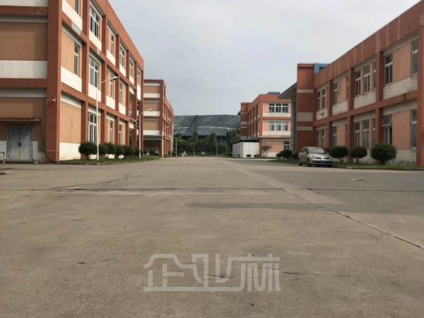 厂房正门图