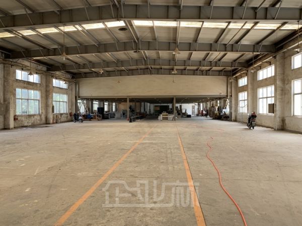 厂房正门图