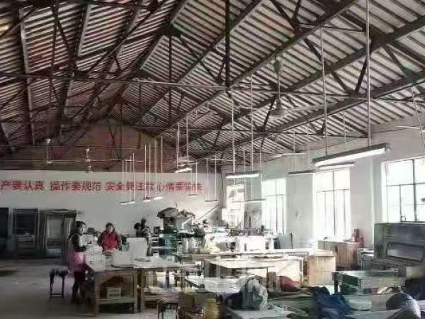 出租新桥单层厂房1000平 独门独院 无公摊面积