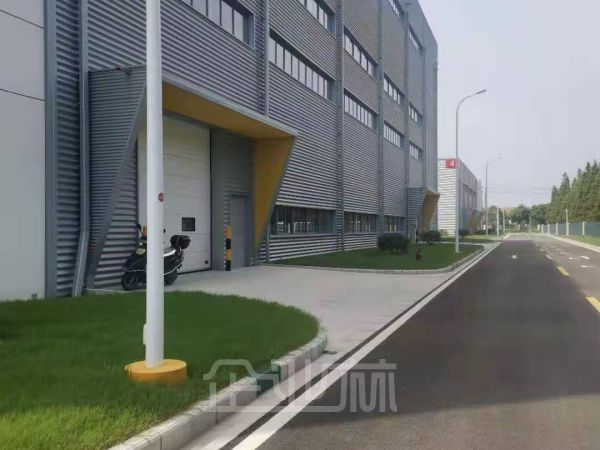 厂房正门图