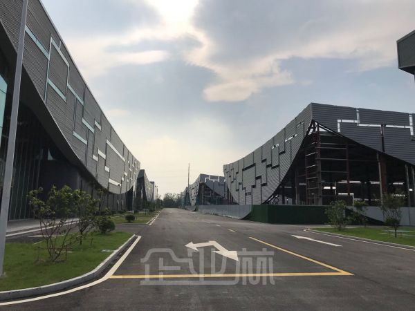 厂房正门图