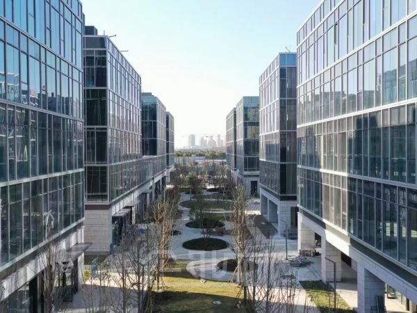 厂房正门图