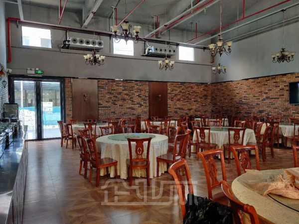 出租松江网红园区 招餐饮酒吧海鲜烧烤足浴游泳健身教培