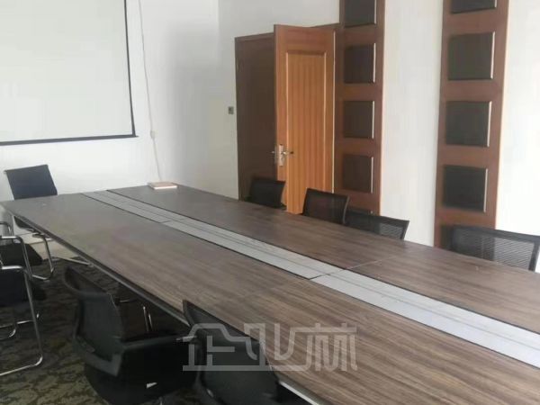 厂房正门图