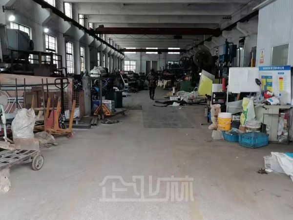 厂房正门图