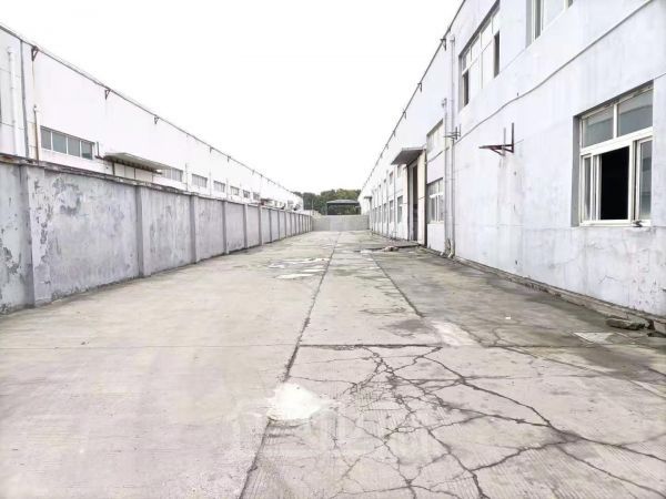 厂房正门图