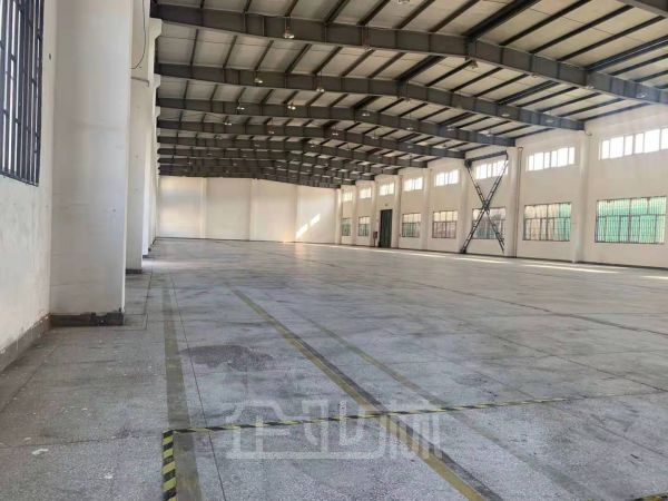 仓库正门图