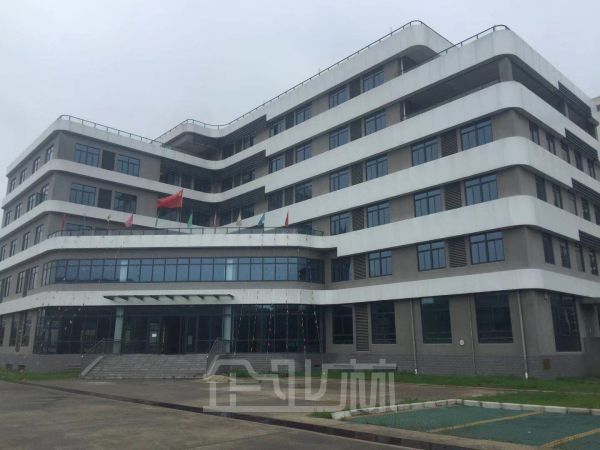厂房正门图