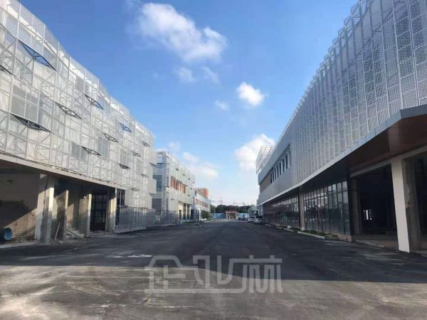 厂房正门图