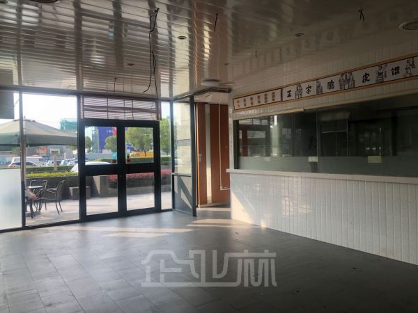 厂房正门图