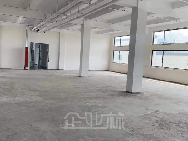 厂房正门图
