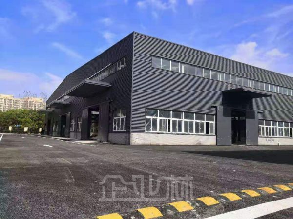 厂房正门图