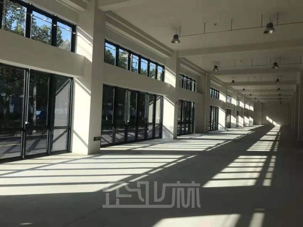 厂房正门图