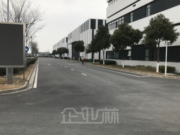 厂房正门图