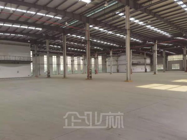 出租 常州新北区7000平全新单层火车头厂房 有行车 层高10米