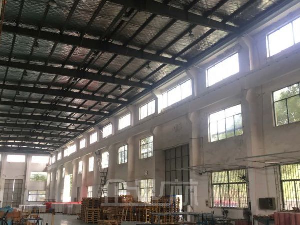 ​出租：无锡新吴区标准单层厂房4000平 层高12米 带行车