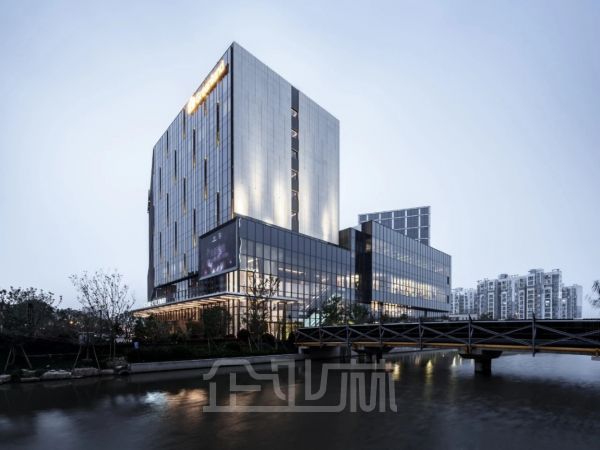 出售北虹桥70000平商业综合体 办公酒店商铺等