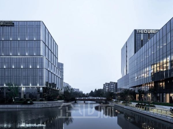 厂房正门图