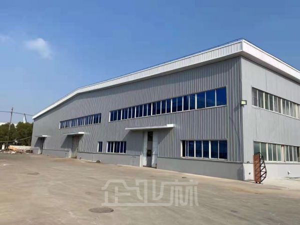 出租洞泾5000平厂房 可做篮球羽毛球等体育场馆