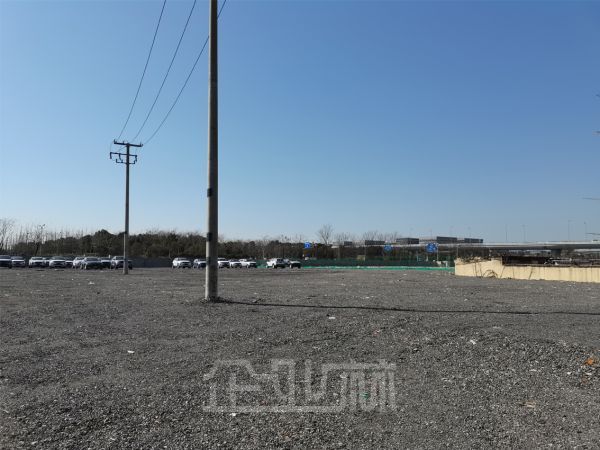 新场地总面积50亩，可分割租赁2亩起