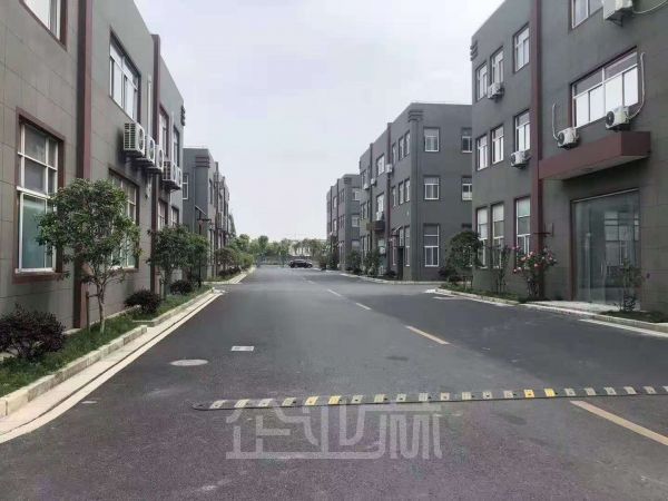 厂房正门图