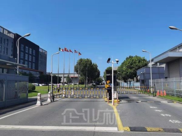 厂房正门图