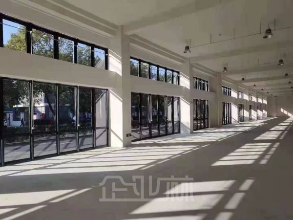 厂房正门图