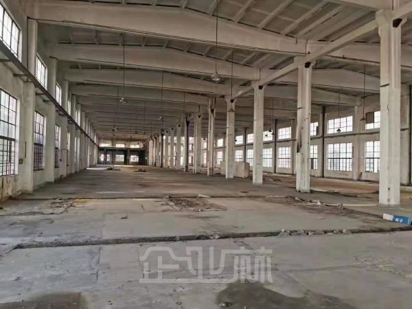 厂房正门图