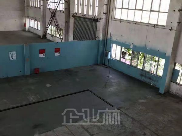 厂房正门图