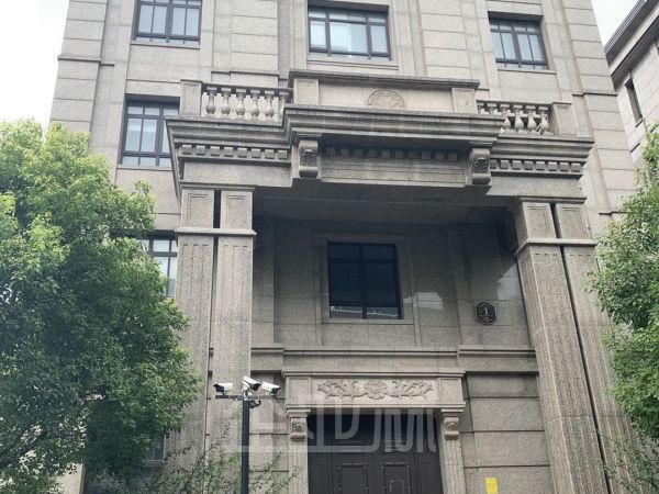 厂房正门图